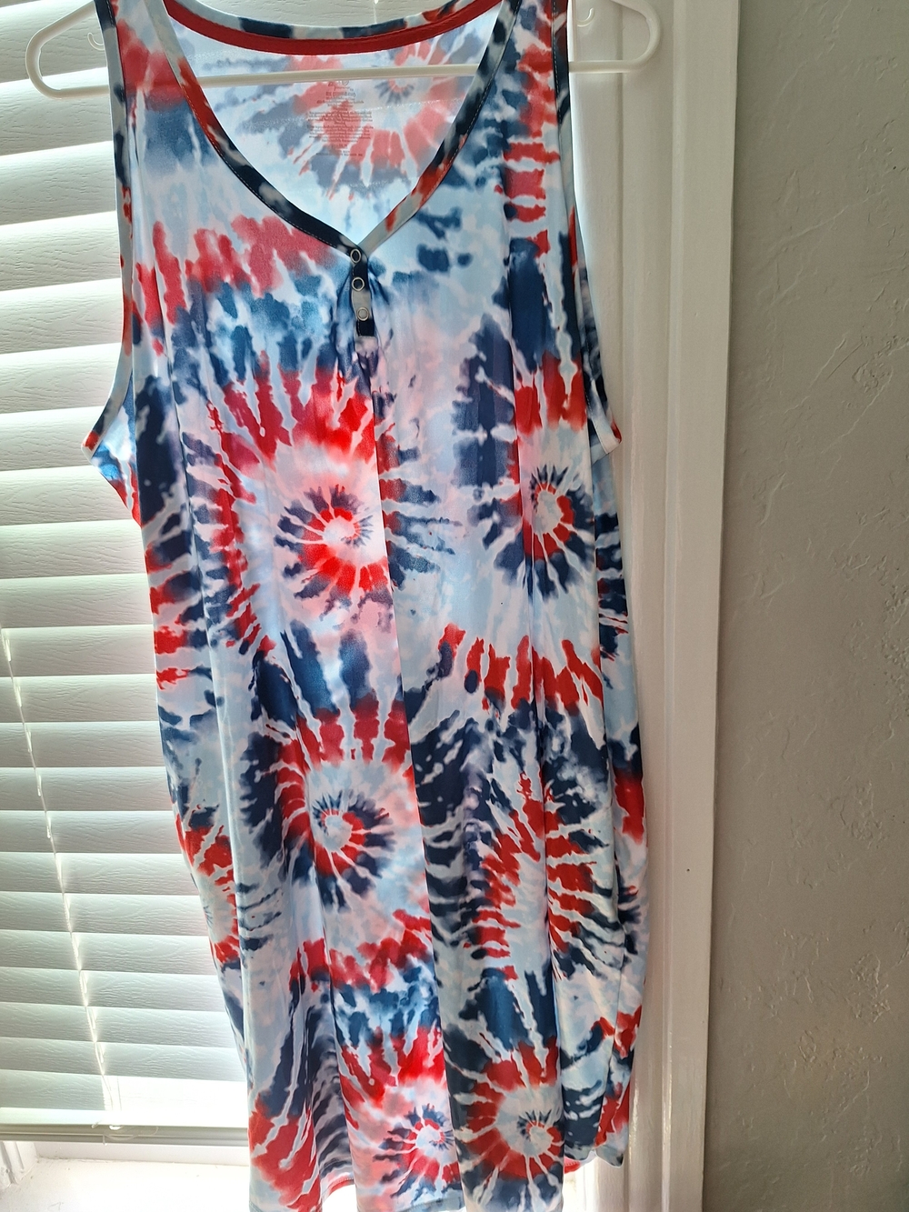 Forever 21 Red, Blue & White Tie-Dye Sleep Tank